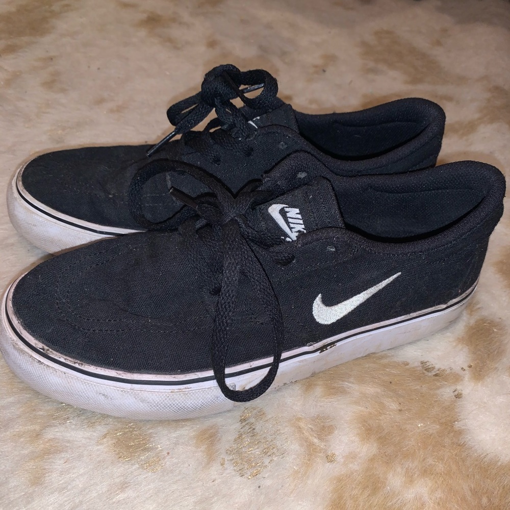 Nike shoes
